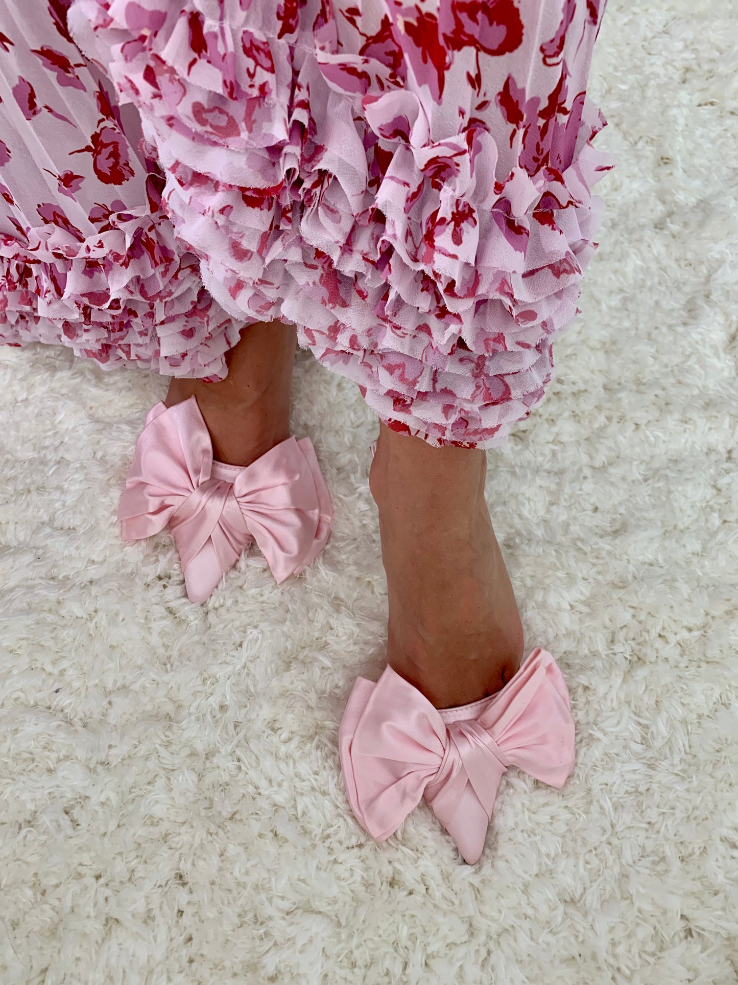 Angelica Satin Bow Kitten Heels - Bubble Gum - Le Flip La Flop